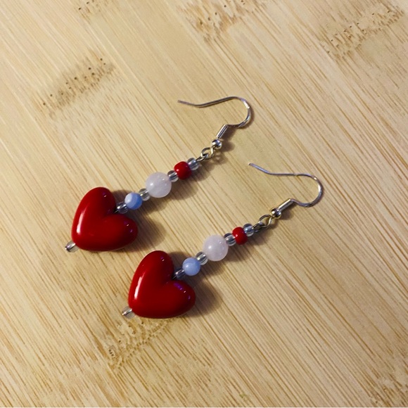 Heartthrob Earrings Heart Pendant Blue Beaded Charm Hook Drop Red Pink Bead - Picture 3 of 3